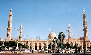 مسجد إبراهيم الدسوقي، أحد أكبر مساجد العالم الإسلامي