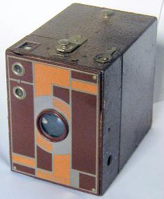 Beau Brownie camera, design by Walter Dorwin Teague for Eastman Kodak (1930)