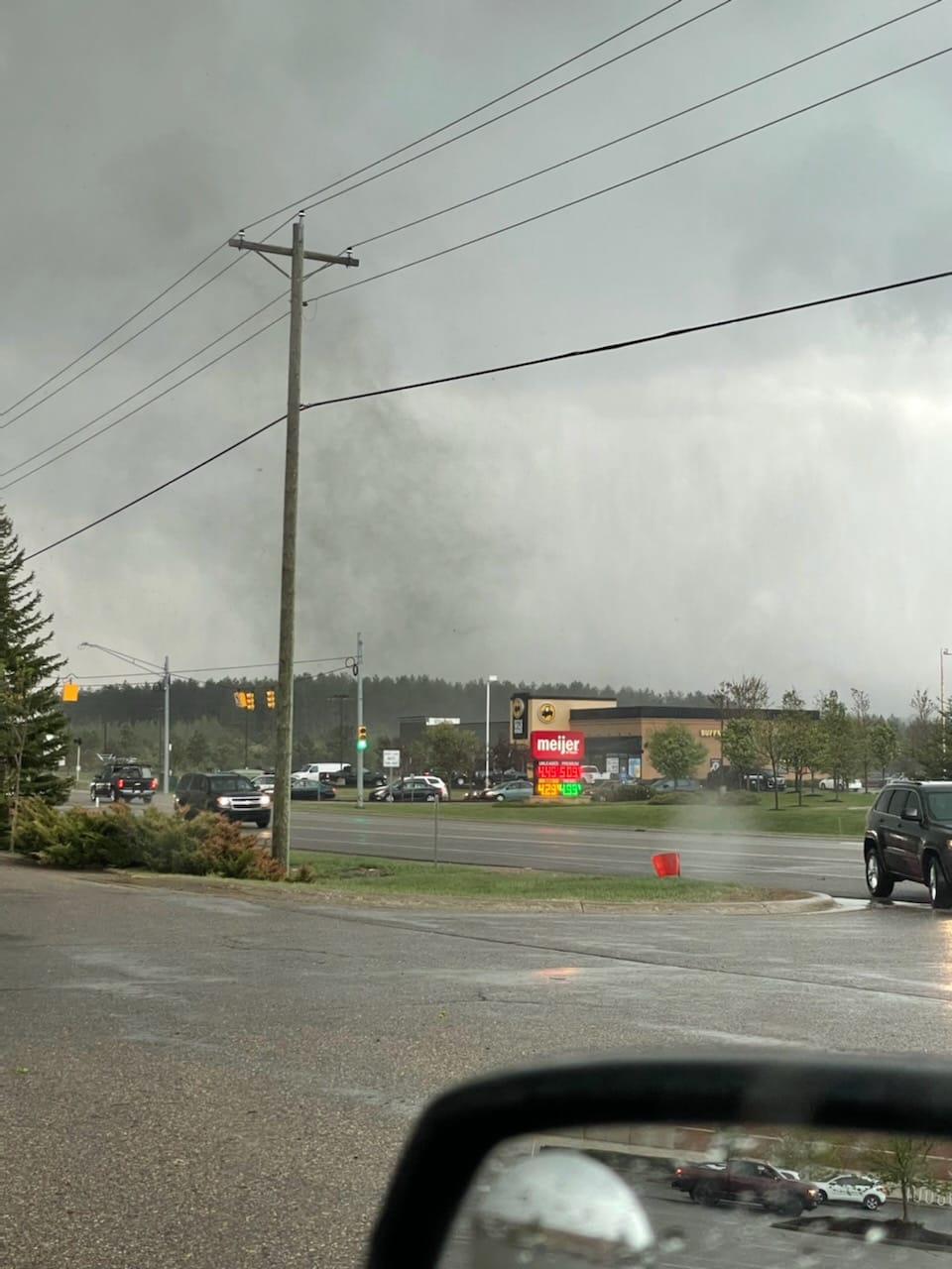 The EF3 Gaylord tornado approaching Gaylord from the west.