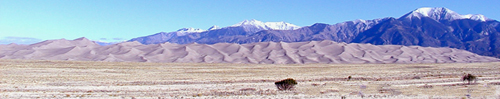 Las dunas (de hasta 230 m de altura) en la base de la Sierra de la Sangre de Cristo.