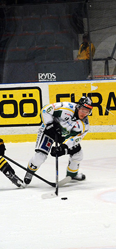 Kim Karlsson AIK-IF Björklöven 2015-11-15.jpg