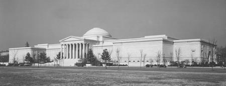 The West Building soon after construction, looking northwest from the National Mall
