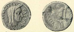 Monnaie de Jules César le représentant en pontifex maximus au droit avec légende CAESAR DICT PERPETVO. Au revers : P SEPELLIVS MACER, avec Vénus debout à gauche, tenant une victoire et un sceptre ; au pied du sceptre, un bouclier (Crawford, Roman Republican Coinage, 480/12).