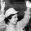 Rawya Ateya waving to supporters during her 1957 electoral campaign