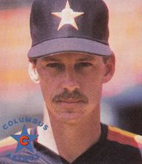 Baseball card of Tom Weidenbauer, Columbus Astros Manager 1988