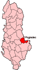 Mapa koja pokazuje distrikt Pogradec u okviru Albanije