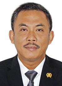 Official portrait of Prasetyo Edi Marsudi