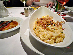 Käsespätzle.