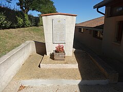 Monument aux morts de Lasseube-Propre.