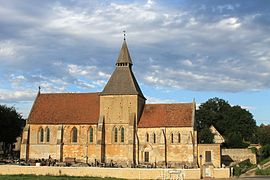 L'église Notre-Dame d'Ouville-la-Bien-Tournée (Calvados).