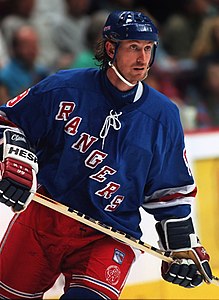 Wayne Gretzky, by Hakandahlstrom (edited by Krm500)