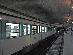 Station fantôme Croix-Rouge lors d'une journée du patrimoine (2006).