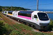 KiHa 183-5200 North Rainbow Express train on Niseko service, 2022