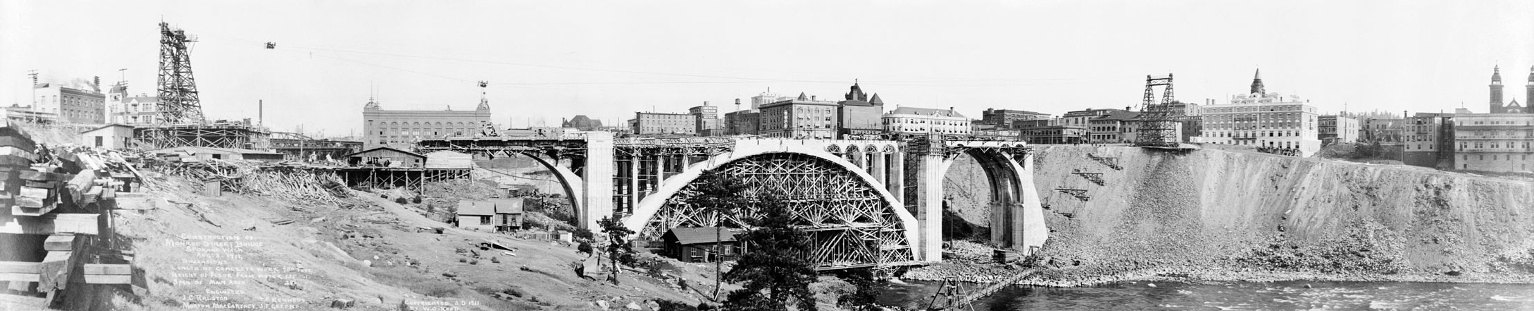 Construction of the Monroe Street Bridge at Falsework, by W. O. Reed (restored by Durova)