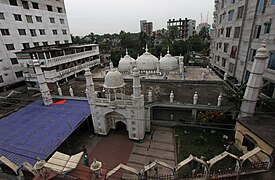 উপর থেকে শাহ সুজা মসজিদের দৃশ্য