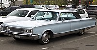 1966 Chrysler New Yorker 4-door Hardtop
