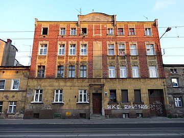 Main frontage on Nakielska street