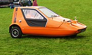 Bond Bug side view with the canopy closed