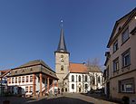 Prot. Pfarrkirche und Rathaus