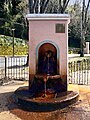 Fontaine offerte par M. Mora pour les visiteurs.