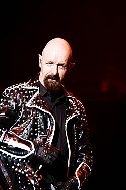 Rob Halford 2004.jpg