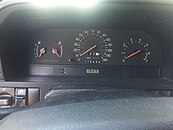 Dashboard instrument cluster of a 1996 Volvo 850.