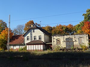 Empfangsgebäude der Staatsbahn (Gleisseite)