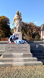 Monument aux morts de Chaulnes.