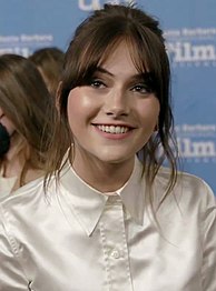 Emilia Jones interprète Ruby Rossi.