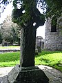 La croce più antica, la Cross of Kells, lato ovest