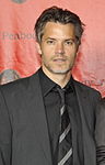 Timothy Olyphant interprète Raylan Givens (en)