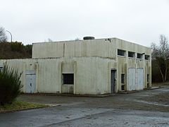 Bâtiment énergie PB4, dégradé par le temps (2008).