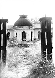 Autre vue sur les ruines de Carinhall en 1947.