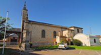 Église Saint-Martin de Condat avec, sur le côté à droite, la chapelle funéraire de Paulin Talabot.