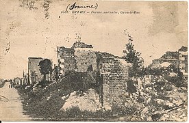 La grande-rue en ruines en 1919.