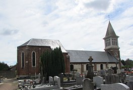 L'église vue du cimetière.