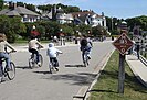 Cyclists on the M-185