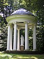 September: Der Tempel im Park von Bad Köstritz, Landkreis Greiz