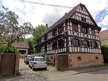 Ancienne ferme (XVIIIe siècle), 15 rue Haute.