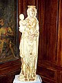 Vierge à l'Enfant.