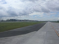 NAIA runway 13, Pasay City
