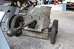 3,7 cm Pak 36 pansarvärnskanon bestyckad med en överkalibrig Stielgranate 41 skaftgranat över mynningen.