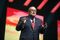 Giuliani em 2019 em uma de suas palestras pagas