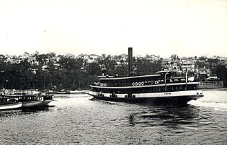 Kirawa leaving Mosman Bay wharf, 1915. Booming Mosman and neighbouring Cremorne had become one of the most fashionable Sydney suburbs, and after Manly and Milsons Point, the busiest ferry route.