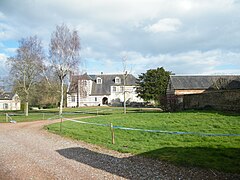 Château sur la place.