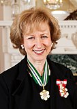 Kim Campbell (1993) 77 años