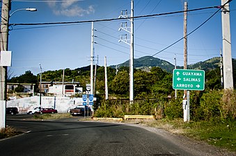 Approaching Highway 54 junction in Machete barrio, Guayama