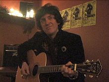 Nikki Sudden at Cake Shop in New York City on 24 March 2006, two days before his death.