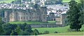 El Castillo de Alnwick fue una de las principales locaciones de Harry Potter y la piedra filosofal, específicamente para las escenas del colegio Hogwarts.