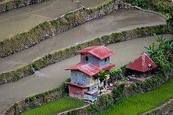 フィリピン・バナウェにある伝統的な村の家屋
